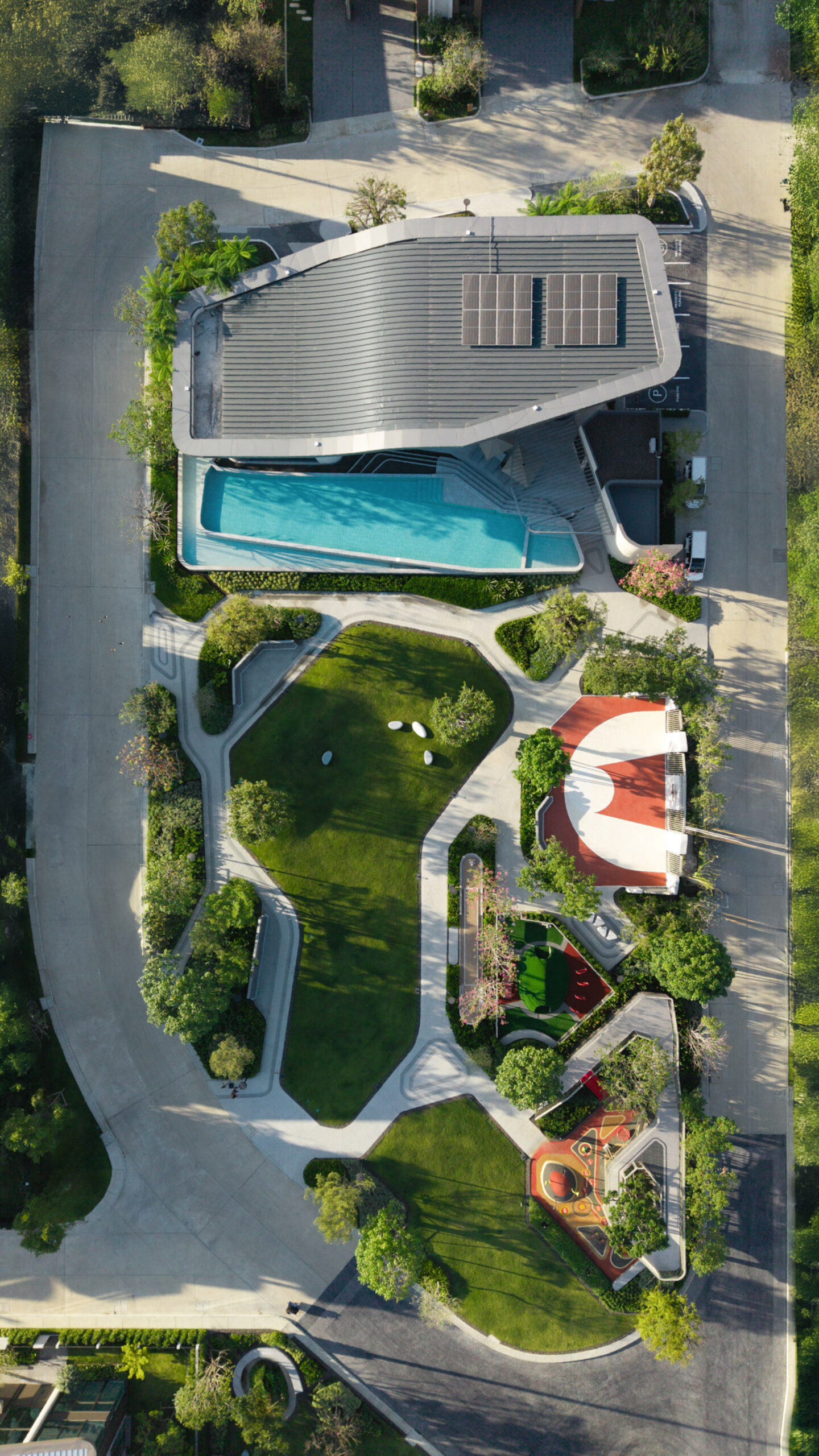 REC Studio home gallery — Mobile